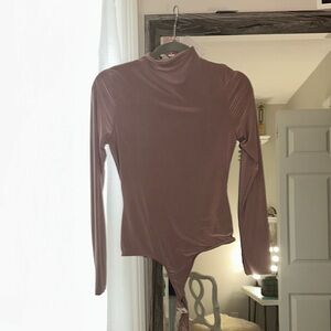 Chic Long Sleeve Mauve Bodysuit